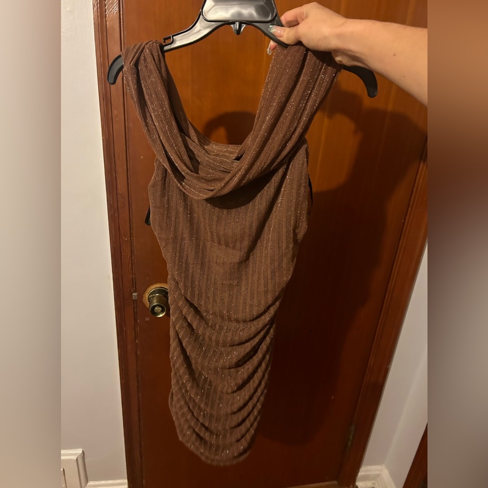 nwt Bought on revolve medium off shoulder sparkle beige brown dress